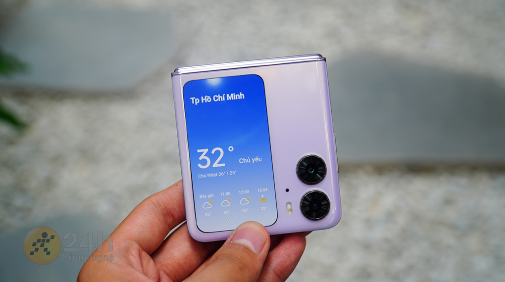 Màn hình phụ tiện ích - OPPO Find N2 Flip