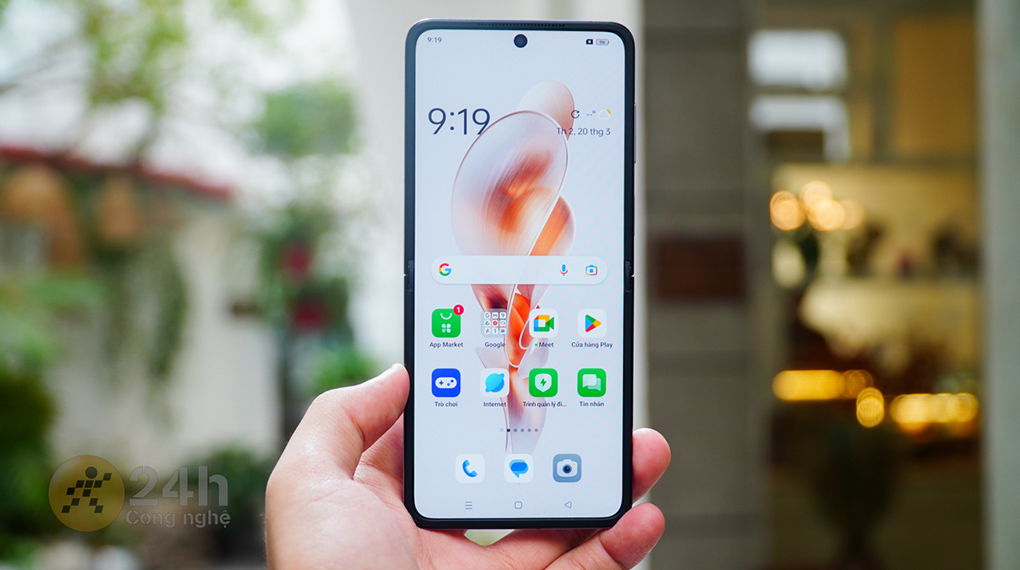 Vuốt chạm mượt mà - OPPO Find N2 Flip