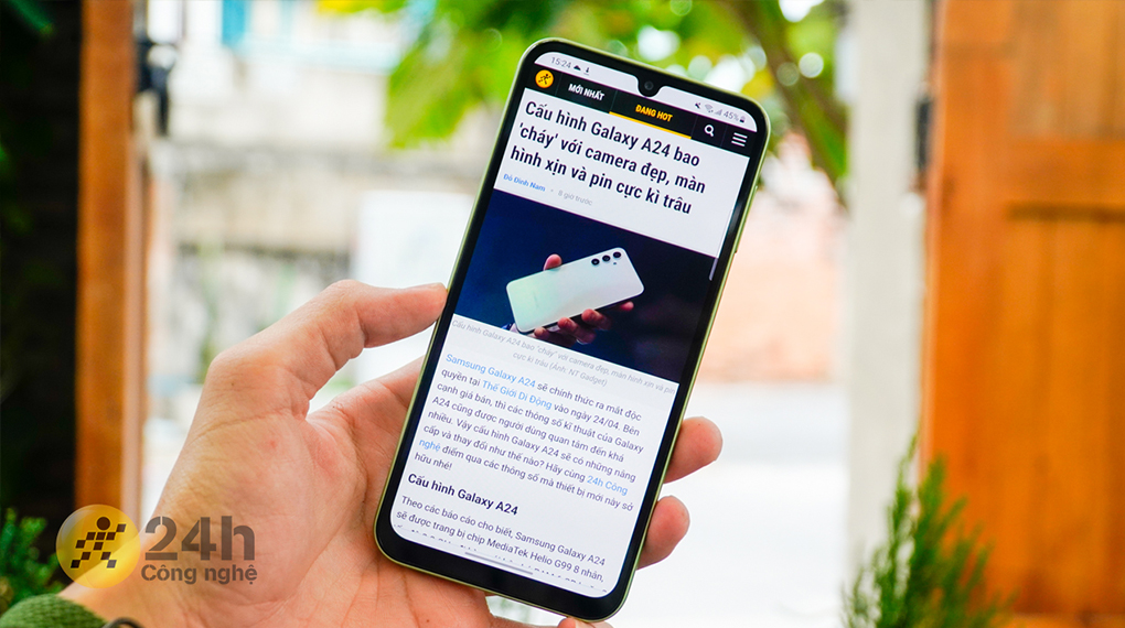Trang bị màn hình tần số quét cao - Samsung Galaxy A24