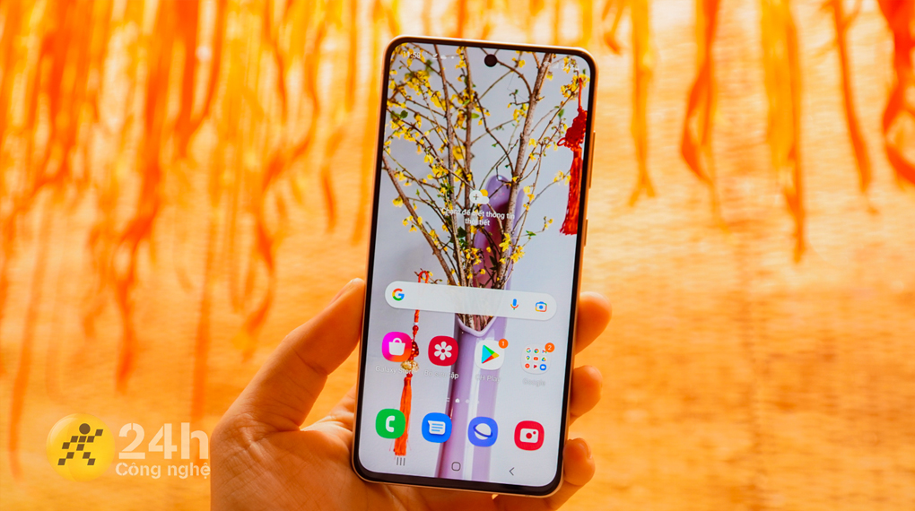 Samsung Galaxy S21 FE 5G (6GB/128GB) - Trải nghiệm xem chân thật