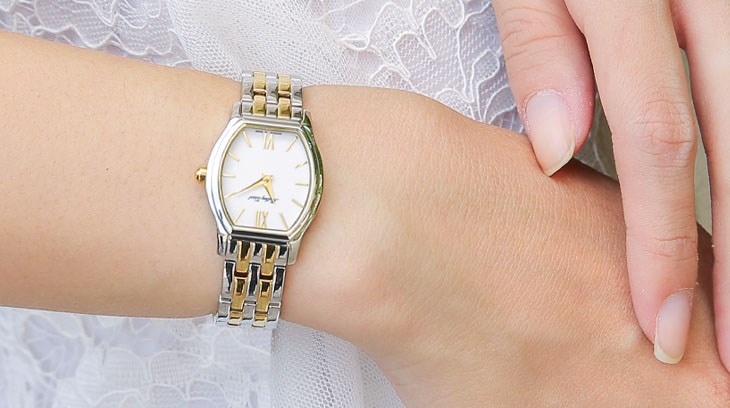 Đồng hồ MATHEY TISSOT 23 mm Nữ D104PYI có mức giá vô cùng hợp lý nhưng lại sở hữu nhiều ưu điểm