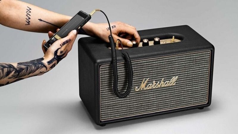 Marshall Stanmore 2 có thiết kế cổ điển, tinh tế với thùng loa bằng gỗ chắc chắn