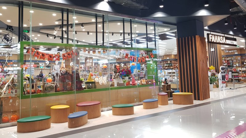 Vincom Center Nguyễn Chí Thanh