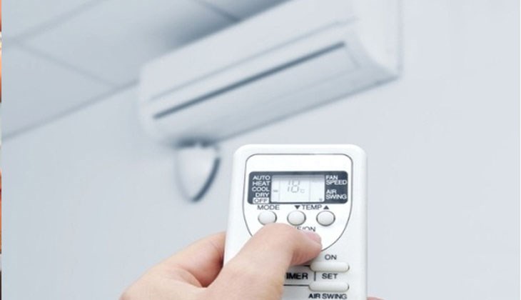 Khi đường điện áp ổn định và không có sự cố về điện áp, bạn hãy tắt điều hòa và bật lại sau một vài phút