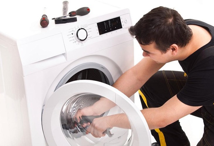 Nguyên nhân chủ yếu do áp lực nước yếu, lỗi van cấp nước và lỗi bo mạch