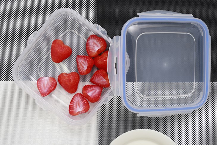 Hộp đựng thực phẩm nhựa Thái Lan 900 ml JCJ HN009 có giá 38.000 VNĐ (giá cập nhật tại tháng 10/2023)