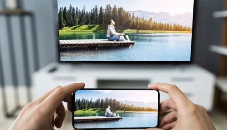 Khi đã thiết lập thành công, bạn có thể sử dụng điện thoại để điều khiển chiếc tivi ở bất cứ nơi đâu