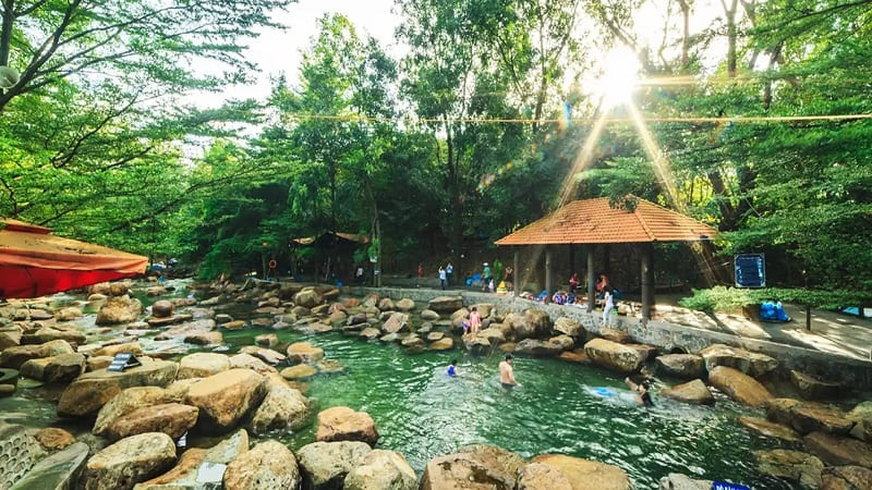 Khu du lịch Thủy Châu
