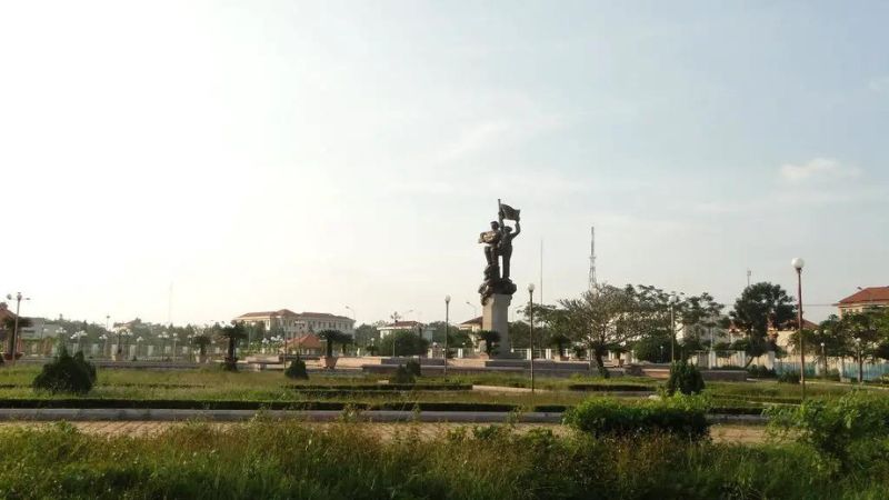 Công Viên Tượng Đài Phú Giáo