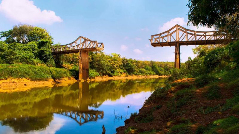 Di tích lịch sử Cầu Sông Bé