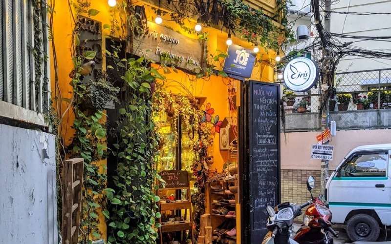 Iris Perfumery House