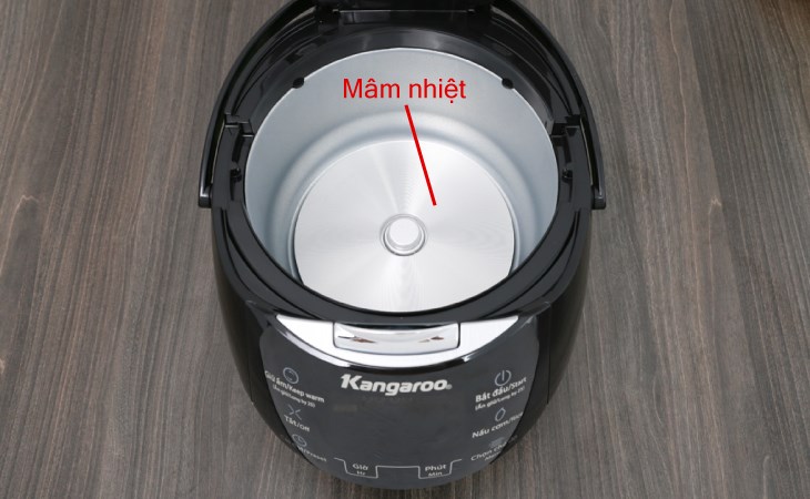 Bạn hãy mang nồi cơm điện tử Kangaroo 1.8 lít KG595 đến trung tâm bảo hành để sửa chữa hoặc thay mâm nhiệt mới Bạn hãy mang nồi cơm điện tử Kangaroo 1.8 lít KG595 đến trung tâm bảo hành để sửa chữa hoặc thay mâm nhiệt mới