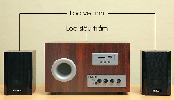 Loại loa vi tính Bluetooth Enkor S2850 được thiết kế kết hợp giữa 3 loa, gồm có 1 loa siêu trầm cùng với 2 loa vệ tinh