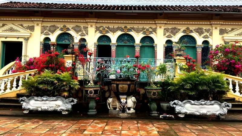 Nhà Cổ Vĩnh Thuận