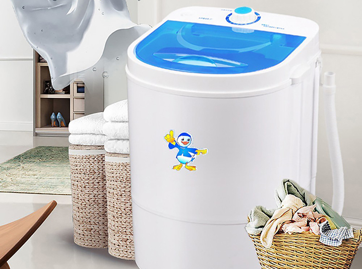 Máy giặt mini bán tự động chỉ có chức năng chính là giặt quần áo Máy giặt mini bán tự động chỉ có chức năng chính là giặt quần áo