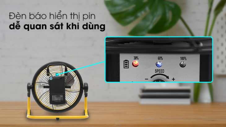 Quạt sạc điện AC 3 cánh ARF01D113 được trang bị đèn báo pin thông minh, tiện lợi cho người dùng theo dõi để sạc pin cho quạt kịp thời Quạt sạc điện AC 3 cánh ARF01D113 được trang bị đèn báo pin thông minh, tiện lợi cho người dùng theo dõi để sạc pin cho quạt kịp thời