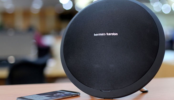 Loa Onyx Studio 4 được trang bị công nghệ HK Connect+ cho khả năng kết nối cùng lúc đến hơn 100 loa khác