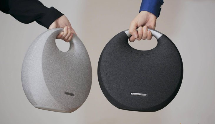 Loa Onyx Studio 5 được trang bị tính năng Wireless Dual Sound có thể kết nối tối đa cùng một loa cùng loại