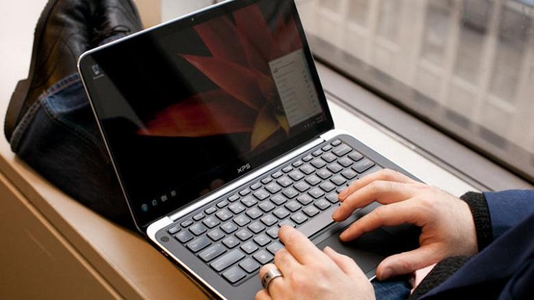 Dell XPS sở hữu vi xử lý mạnh mẽ và card đồ họa tích hợp