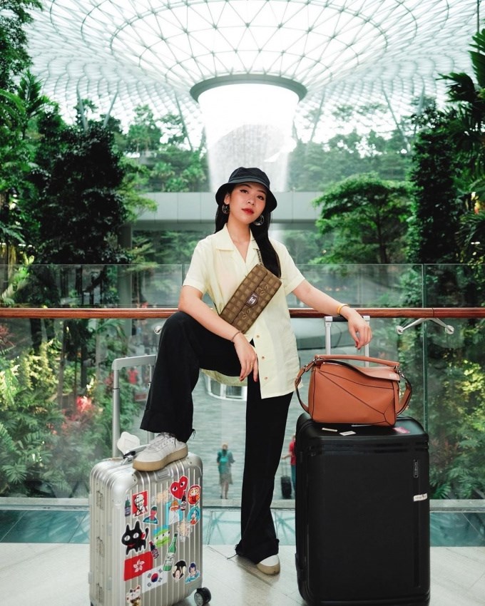 Vali size 18 có thể đựng tối đa gần 12kg