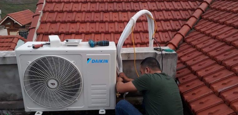 Khi bạn sử dụng điều hòa Daikin liên tục sẽ làm cho máy bị 