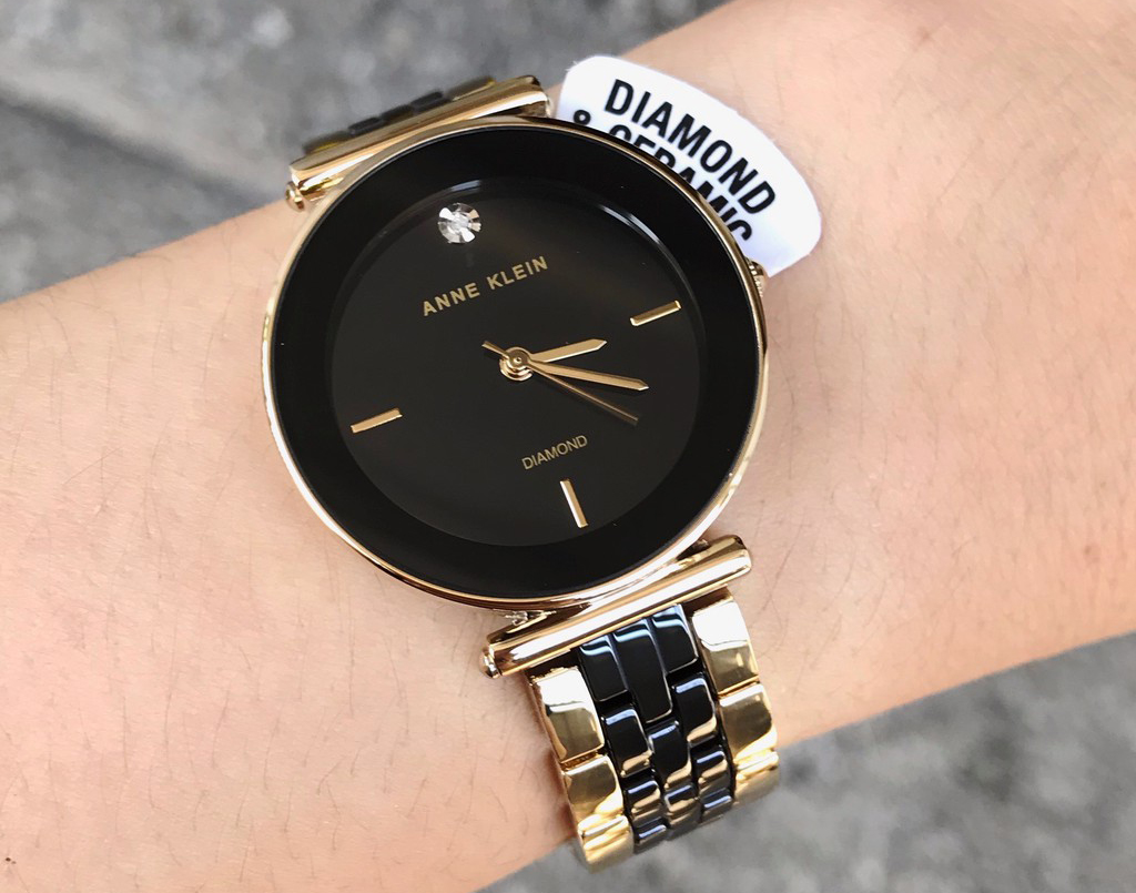 Đồng hồ ANNE KLEIN Nữ AK/3158BKGB sở hữu khung viền kim loại cứng cáp Đồng hồ ANNE KLEIN Nữ AK/3158BKGB sở hữu khung viền kim loại cứng cáp